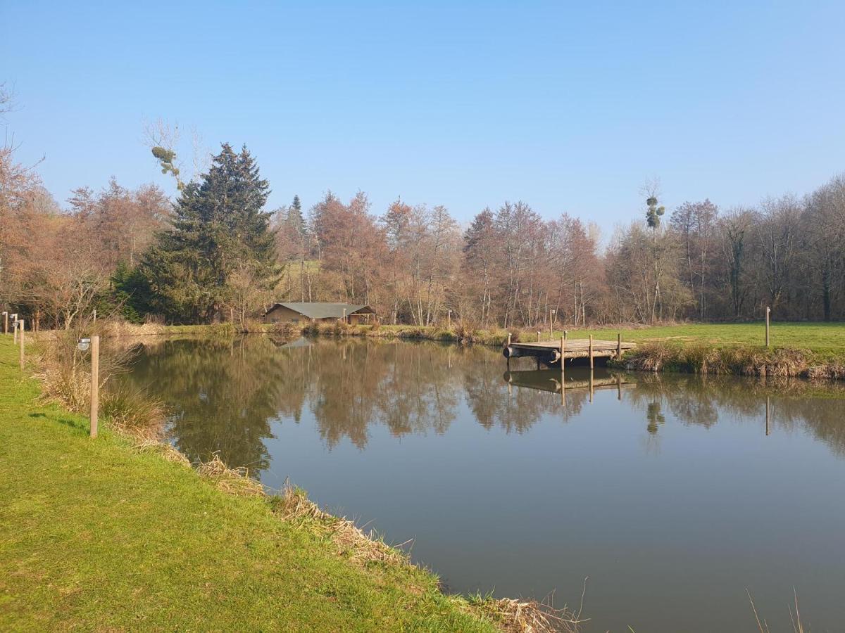 Luxury Safari Tents At Moulin Du Pommier Glamping & Camping Saulgond Exteriér fotografie