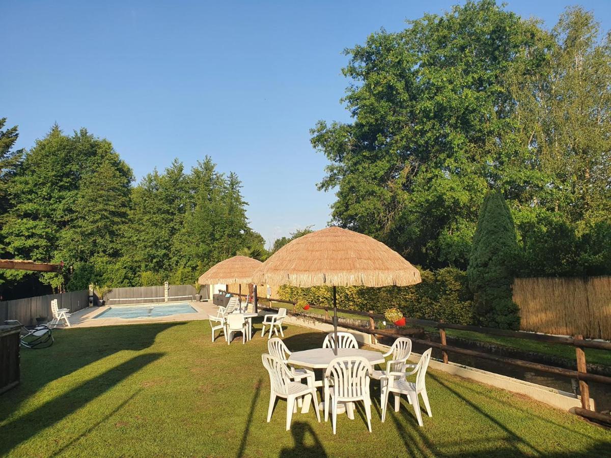 Luxury Safari Tents At Moulin Du Pommier Glamping & Camping Saulgond Exteriér fotografie