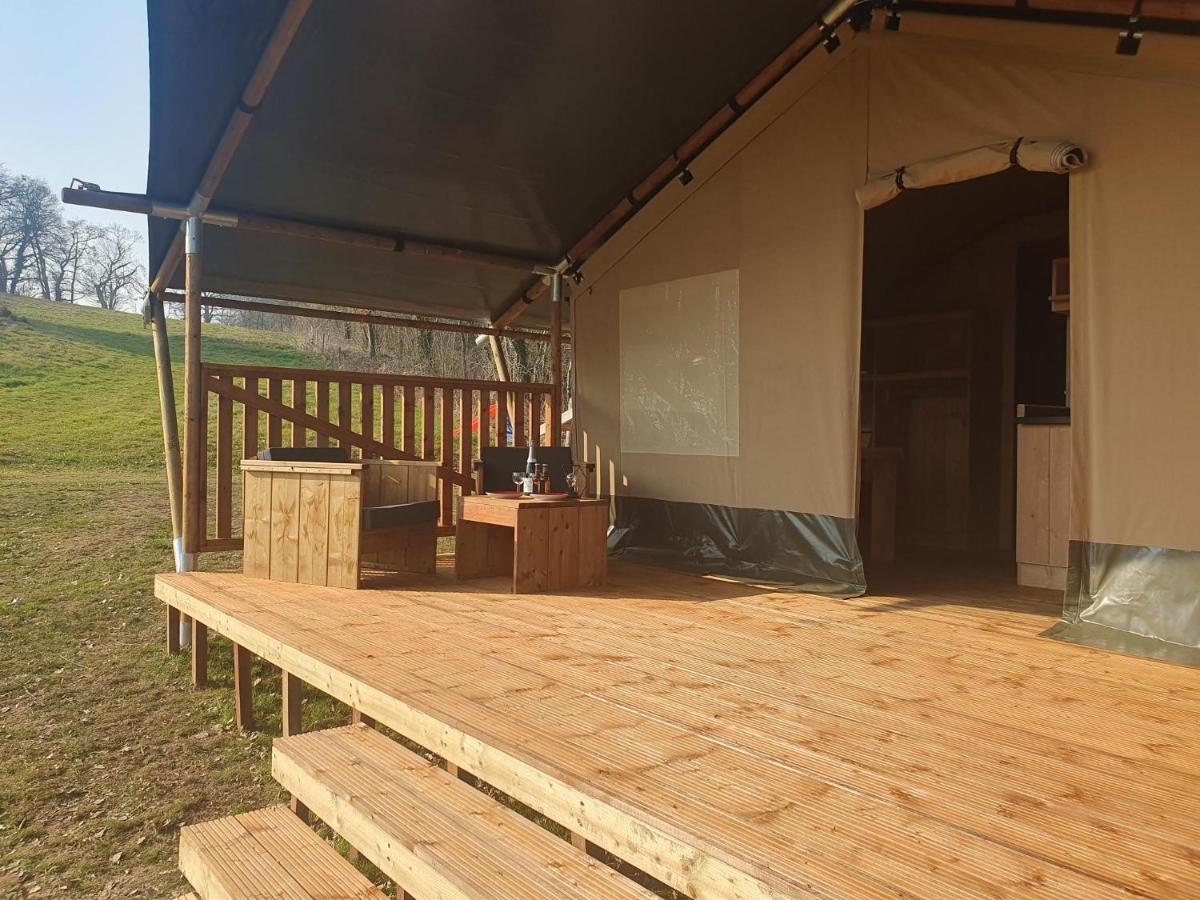 Luxury Safari Tents At Moulin Du Pommier Glamping & Camping Saulgond Exteriér fotografie