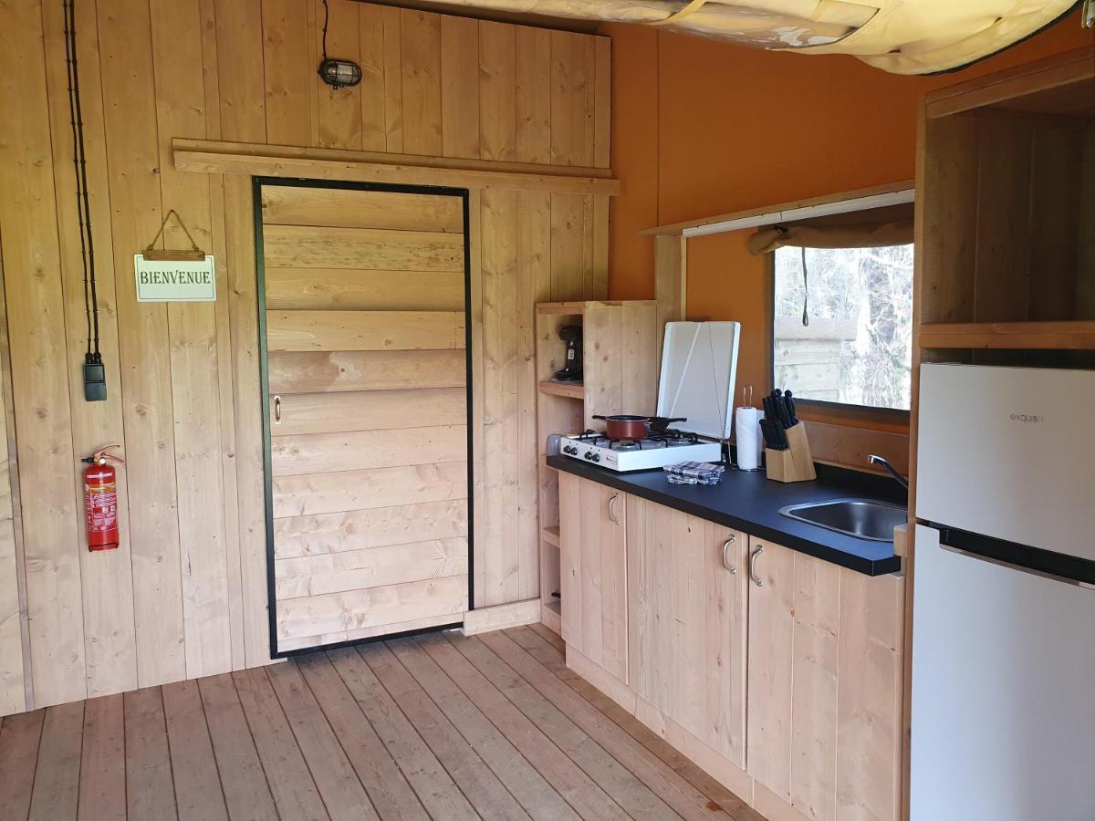 Luxury Safari Tents At Moulin Du Pommier Glamping & Camping Saulgond Exteriér fotografie