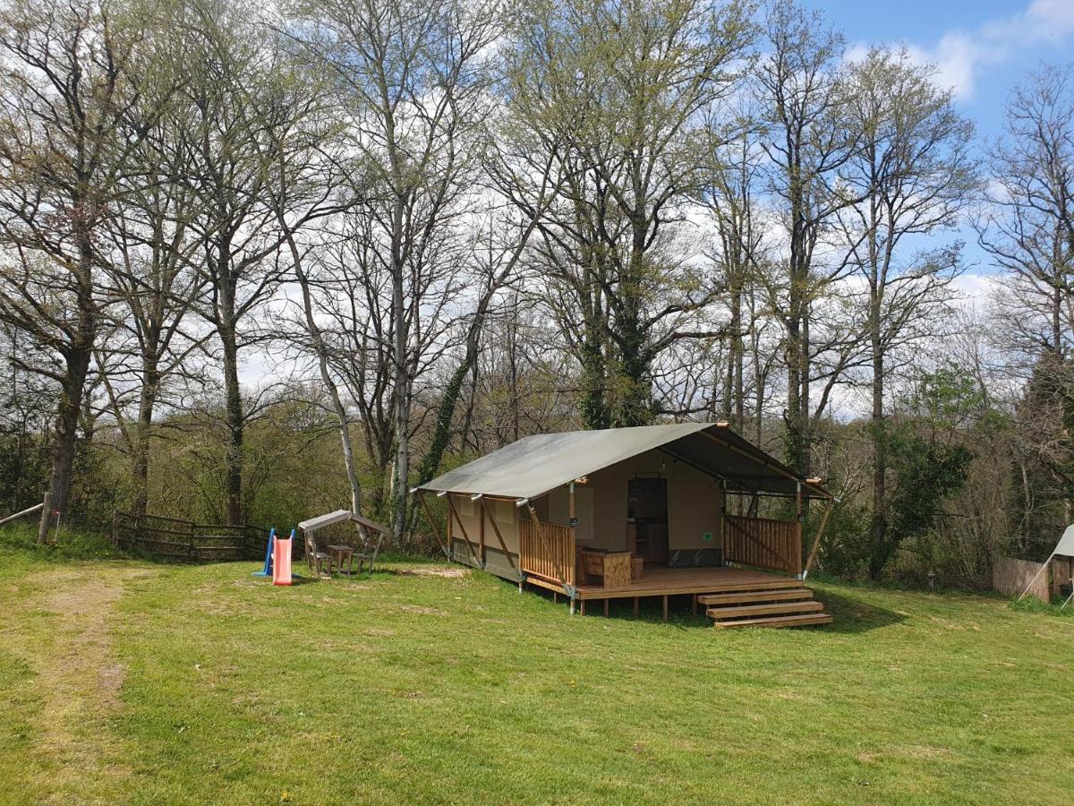 Luxury Safari Tents At Moulin Du Pommier Glamping & Camping Saulgond Exteriér fotografie