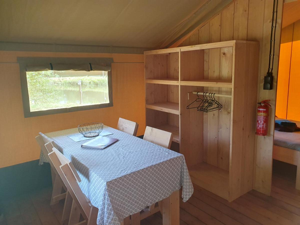 Luxury Safari Tents At Moulin Du Pommier Glamping & Camping Saulgond Exteriér fotografie