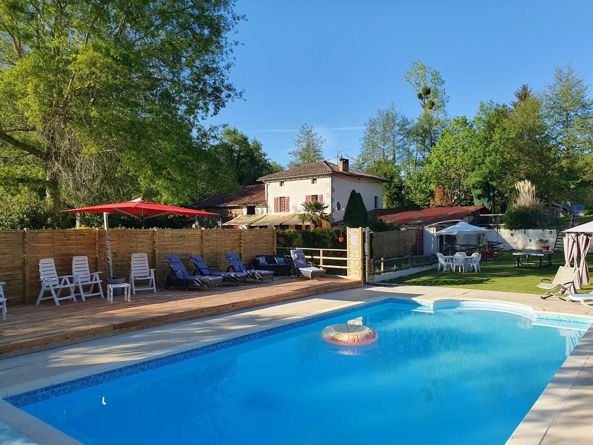 Luxury Safari Tents At Moulin Du Pommier Glamping & Camping Saulgond Exteriér fotografie